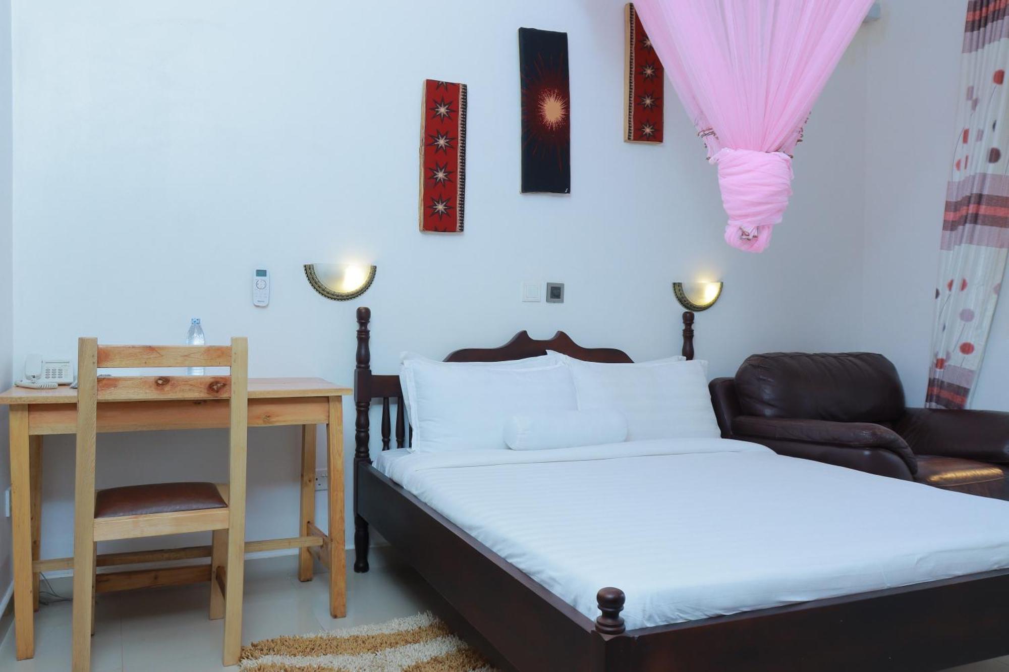 Mowicribs Hotel&Spa Entebbe Zewnętrze zdjęcie