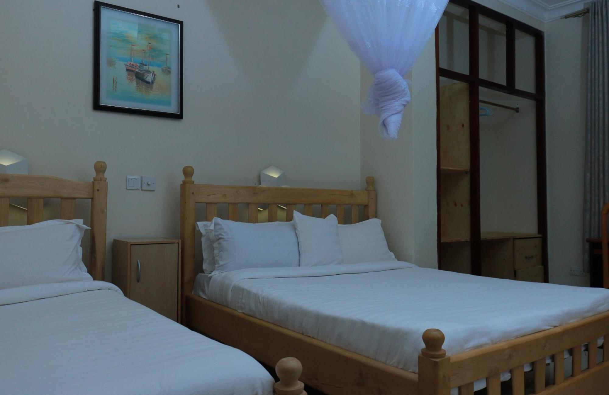 Mowicribs Hotel&Spa Entebbe Zewnętrze zdjęcie