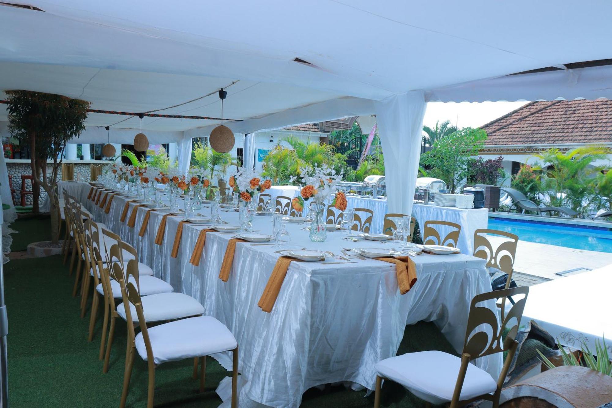 Mowicribs Hotel&Spa Entebbe Zewnętrze zdjęcie
