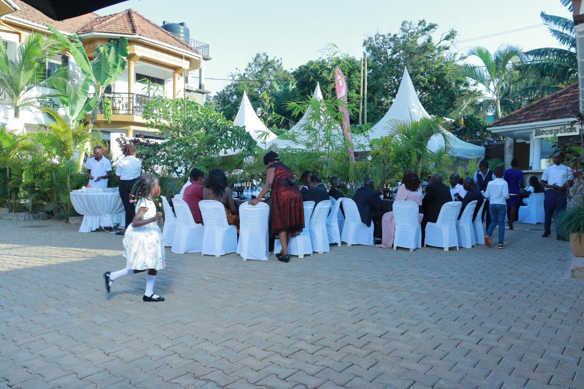 Mowicribs Hotel&Spa Entebbe Zewnętrze zdjęcie