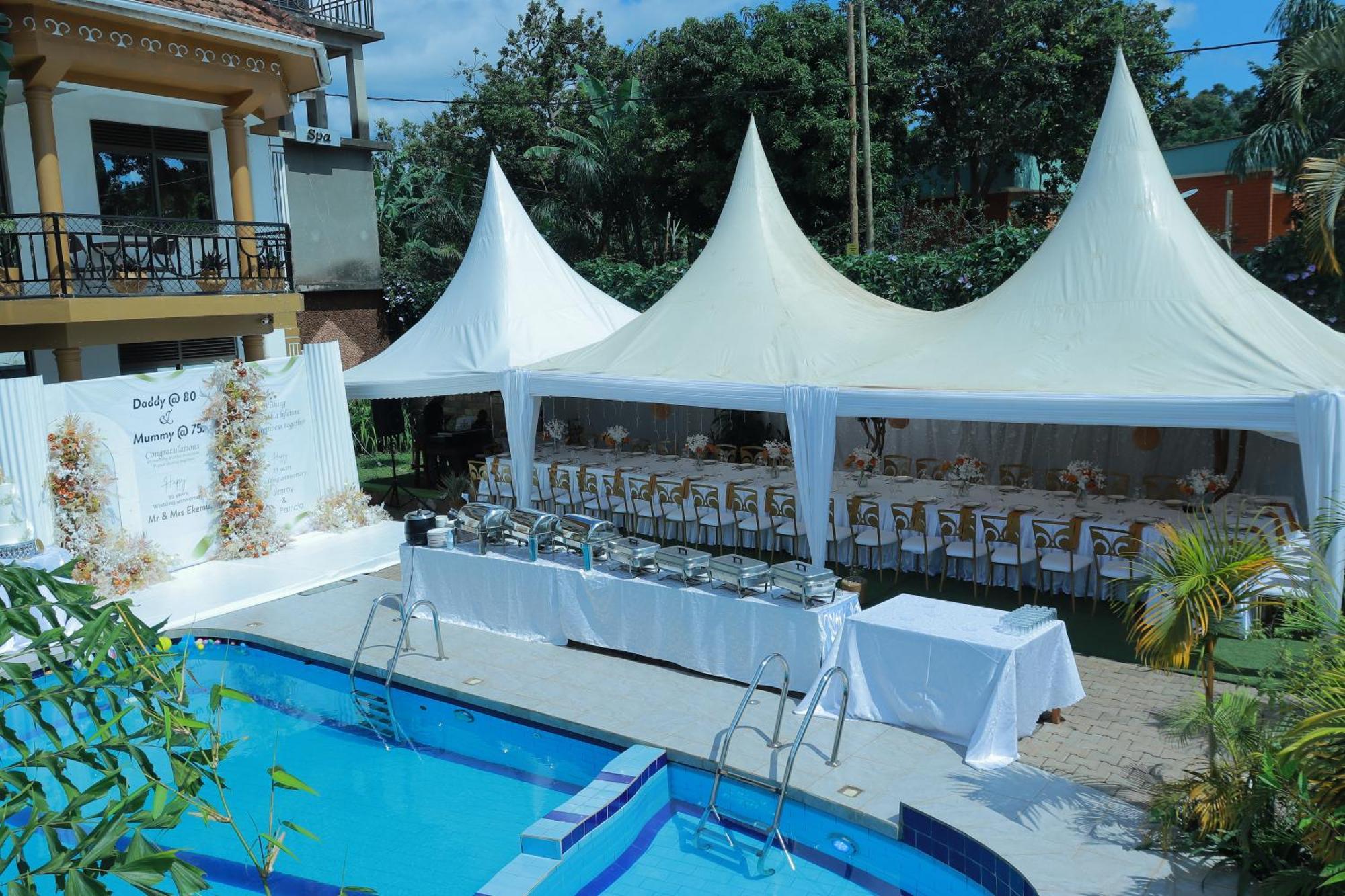 Mowicribs Hotel&Spa Entebbe Zewnętrze zdjęcie